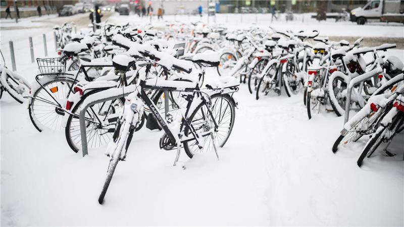 Falschmeldungen zu Schulausfällen kursieren immer wieder.