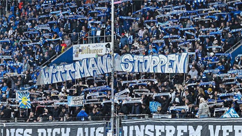 Fanproteste bei der TSG Hoffenheim gegen Spielerberater Roger Wittmann