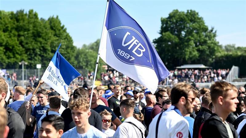 VfB Oldenburg legt Protest nach Lübeck-Spiel ein Fans des VfB Oldenburg