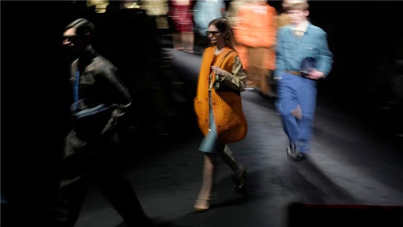 Fashion Week in Mailand - Models präsentieren Kreationen aus der Ferragamo Herbst/Winter 2026-2027 Damenkollektion während der Fashion Week.