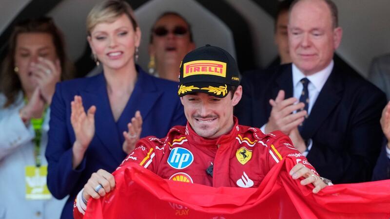 Verstappen unter Druck: Ferrari und McLaren immer stärker Ferrari-Pilot Charles Leclerc hat erstmals sein Formel-1-Heimrennen in Monaco gewonnen.