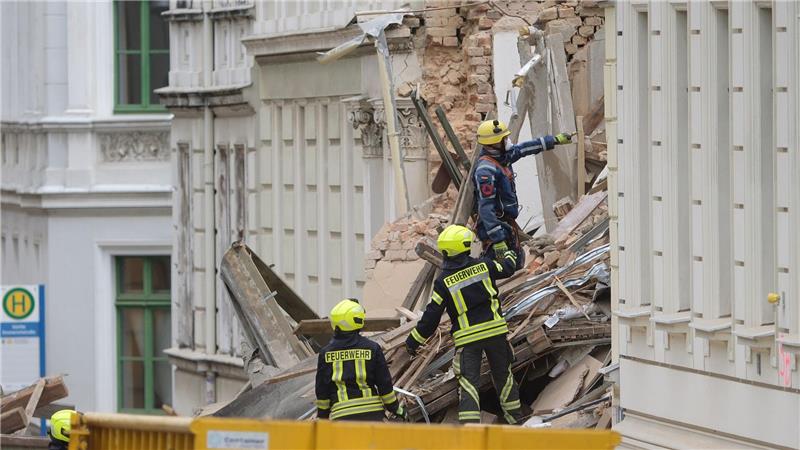 Feuerwehr und Technisches Hilfswerk sind in Görlitz im Dauereinsatz. 
