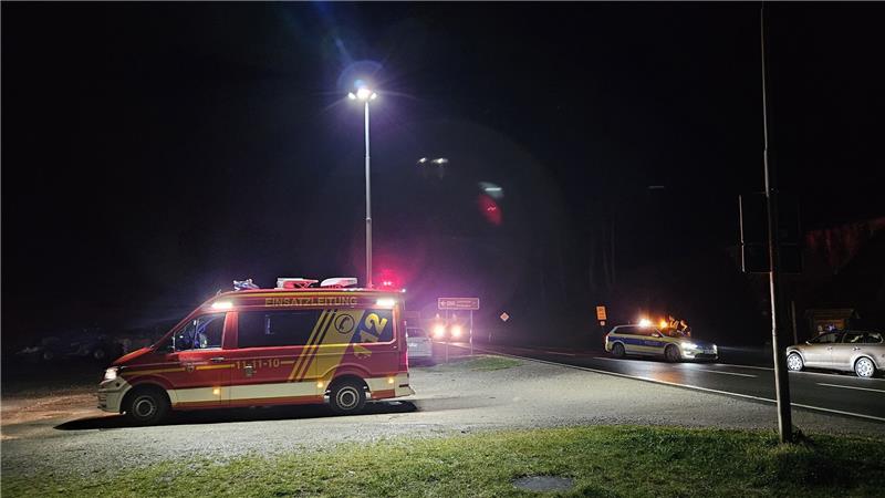 Feuerwehrkräfte halfen mit Drohnen bei der Suche. Foto: Feuerwehr