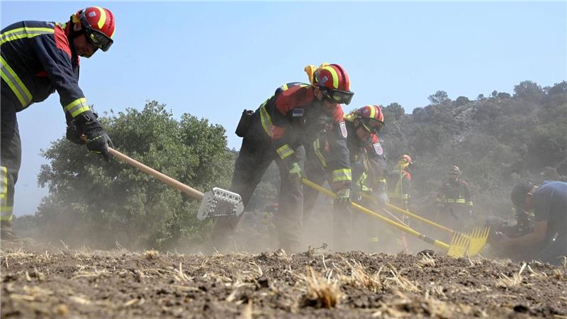 Feuerwehrleute aus Deutschland helfen bei der Bekämpfung der Waldbrände in Spanien. 