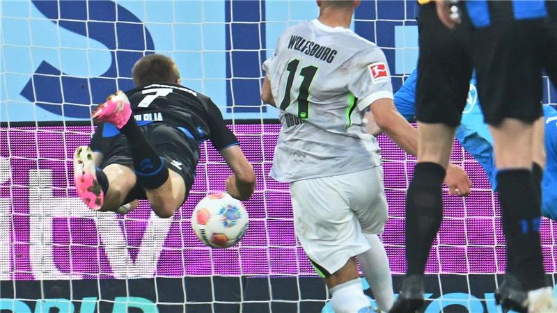 Filip Bilbija glich zum 1:1 aus.