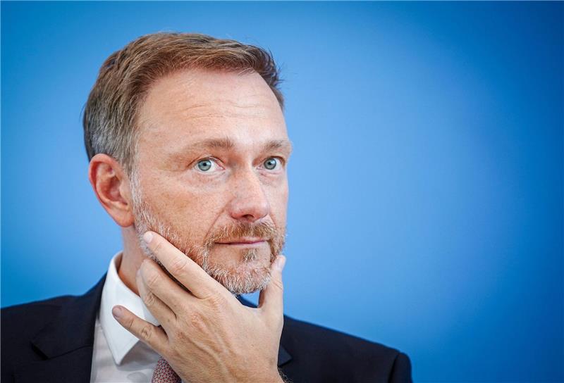 Finanzminister Christian Lindner (FDP) ringt mit seinen Ressortkollegen derzeit um die Aufstellung des Bundeshaushalts für 2024.