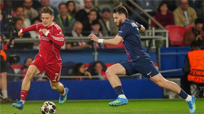 Flick mit Barça vor dem Aus - Nächster Liverpool-Rückschlag Florian Wirtz (links) und der FC Liverpool unterlagen bei Paris Saint-Germain.