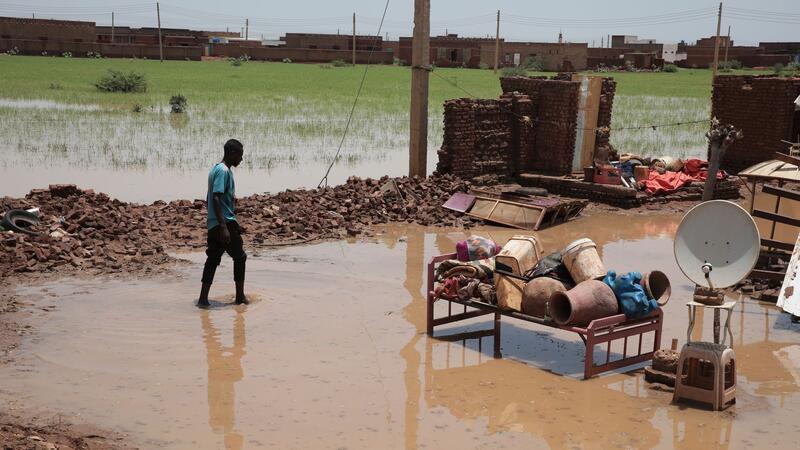 Bereits mindestens 50 Tote nach Fluten im Sudan Fluten zerstörten im Sudan Häuser und Straßen, so wie hier in Al-Jazirah. (Archivbild)