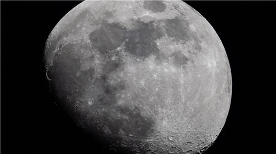 Forschende haben herausgefunden, dass der Asteroid „2024 YR4“ den Mond nicht treffen wird. (Archivbild)