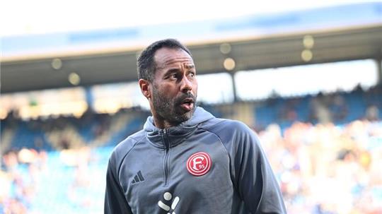 Fortunas Trainer Daniel Thioune warnt vor dem VfL Bochum.