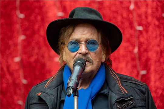 Frank Zander im letzten Jahr bei einer  Weihnachtsaktion für Obdachlose und Bedürftige in Berlin.