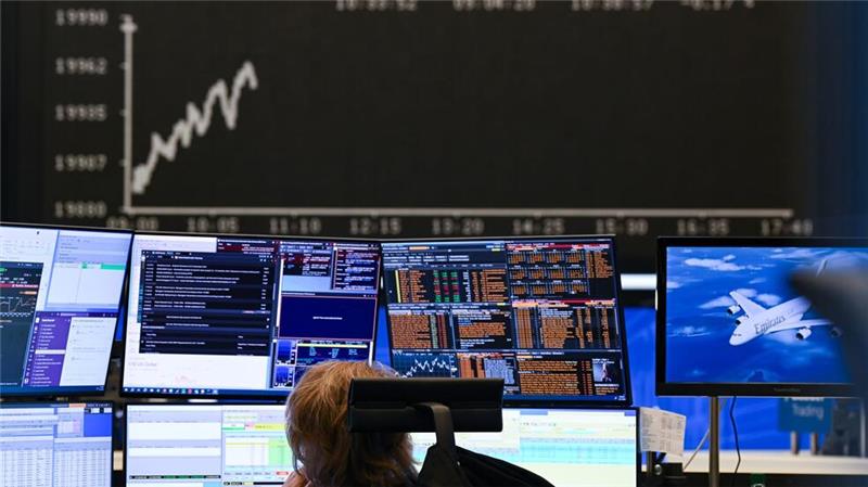 Frankfurter Börse: Unter den 100 wertvollsten Börsenkonzernen der Welt sind nur drei deutsche (Archivbild).