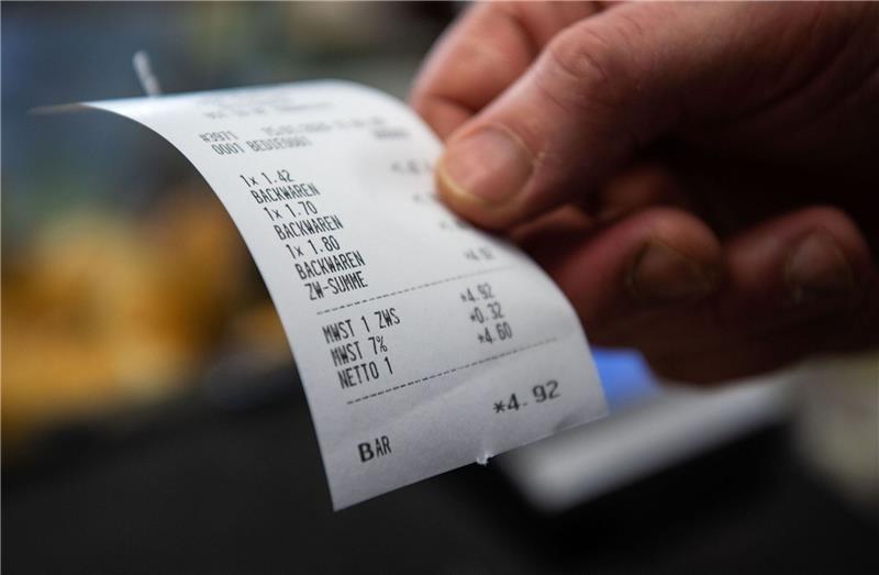 Frankreich verschiebt das Ende der Bonpflicht im Handel auf Anfang August. (Symbolbild)