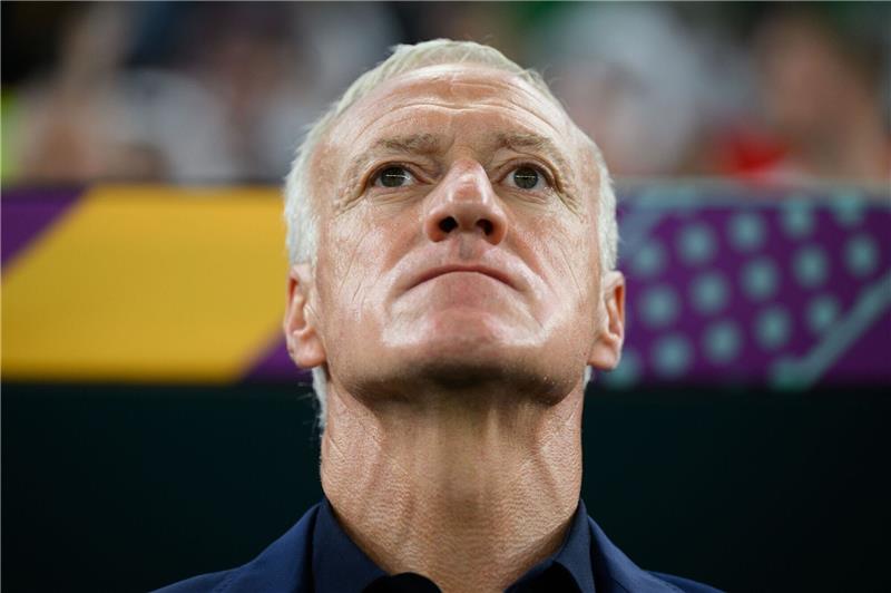 Frankreichs B-Team entzaubert - TF1 ging zu früh vom Sender Frankreichs Nationaltrainer Didier Deschamps hadert mit dem Spiel gegen Tunesien.