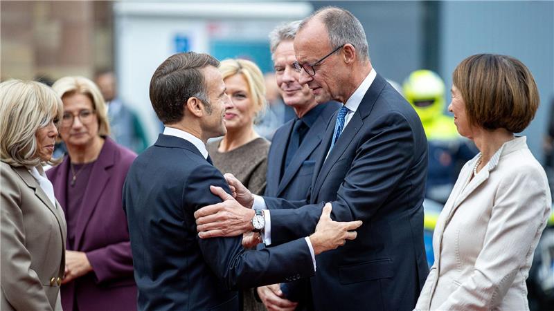 Frankreichs Präsident Emmanuel Macron ist Ehrengast in Saarbrücken.