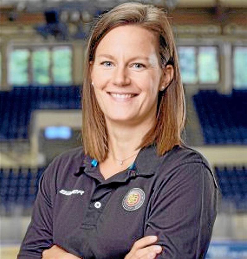 Franziska Busch – Deutsche U18-Bundestrainerin im Eishockey Franziska Busch