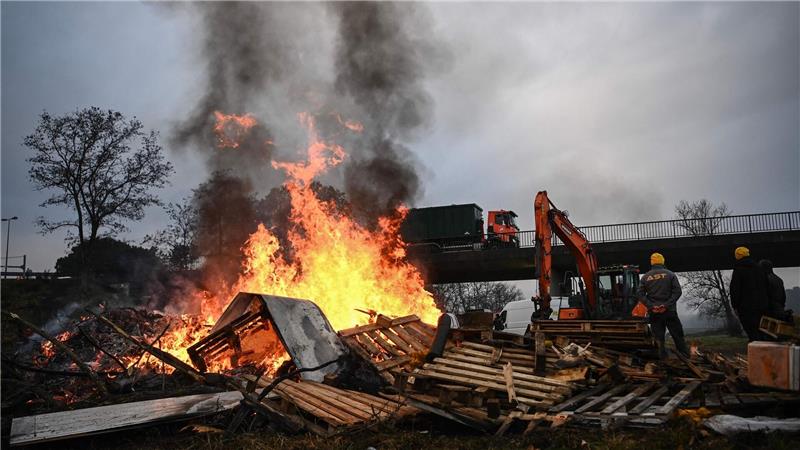 Französische Landwirte protestieren.
