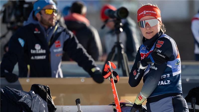 Frauen-Chefcoach Kristian Mehringer sieht Janina Hettich-Walz als Vorbild. (Archivbild)