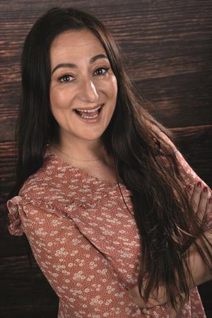 Komische Nacht feiert 25. Ausgabe mit acht Acts in acht Lokalen Freche Sprüche mit viel Charme: Alicja Heldt gehört zum Line-up der Komischen Nacht.