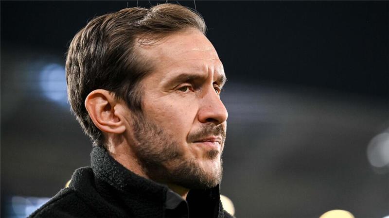 Freiburg macht’s kunstvoll: 5:0 gegen Bremen Freiburg-Coach Julian Schuster