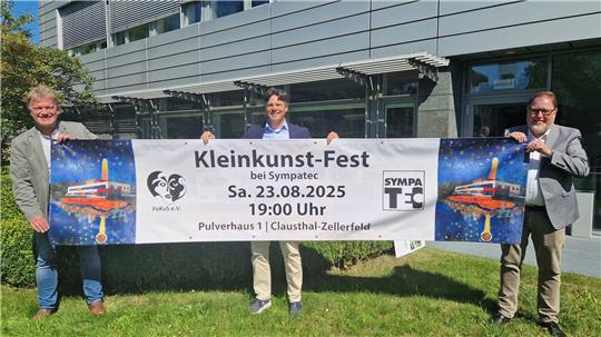 Freuen sich auf das Kleinkunstfest im Pulverhaus (v.l.): Arno Janssen (Fokus), Dr. Sebastian Röthele (Sympatec) und Rainer Otte (Fokus).