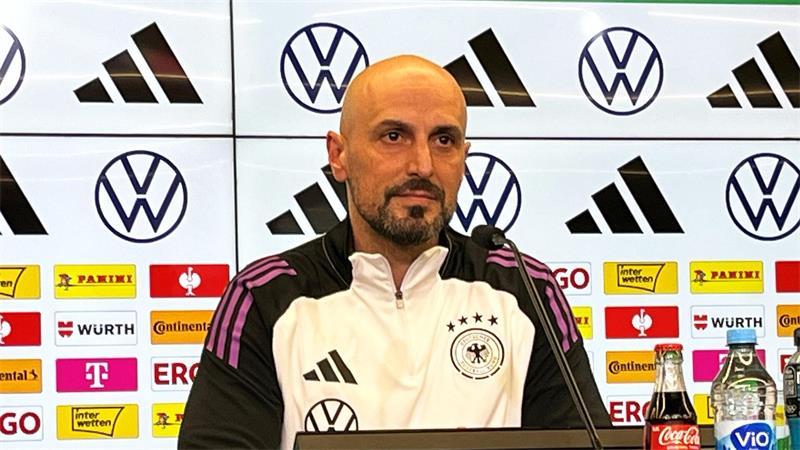 Welche Nation? Tresoldi berichtet von „Kloppo“-Gespräch Freut sich auf die entscheidenden Spiele auf dem Weg zur EM: U21-Coach Antonio Di Salvo. (Archivbild)