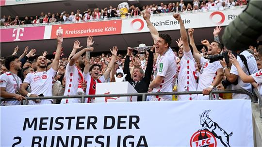 Friedhelm Funkel machte den siebten FC-Aufstieg perfekt