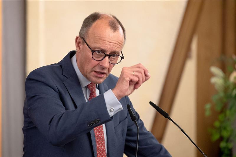 Merz kritisiert Ampel für Kurs bei Kernkraft deutlich Friedrich Merz, Bundesvorsitzender der CDU, spricht bei einer Veranstaltung.