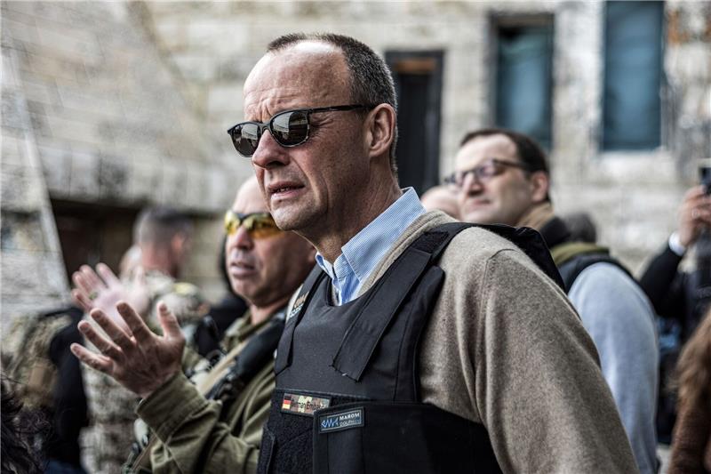 Friedrich Merz im Norden Israels an der libanesischen Grenze.