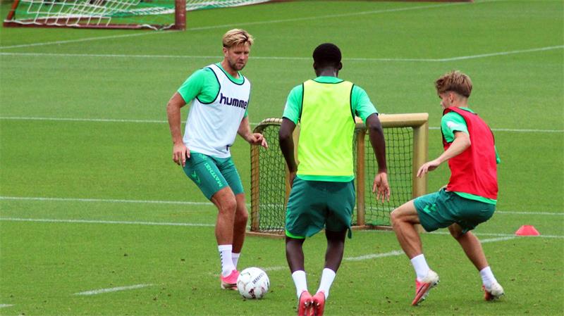 Füllkrug trainiert wieder mit Werder Bremen