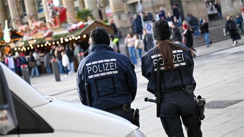 Behörden erhielten Hinweise auf Täter von Magdeburg Fünf Menschen kamen bei dem Anschlag auf dem Weihnachtsmarkt ums Leben.
