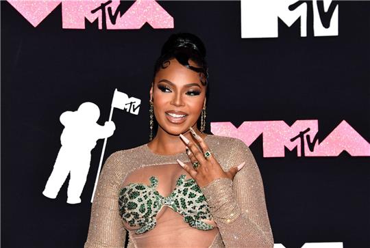 Für Ashanti ist es das erste Kind.