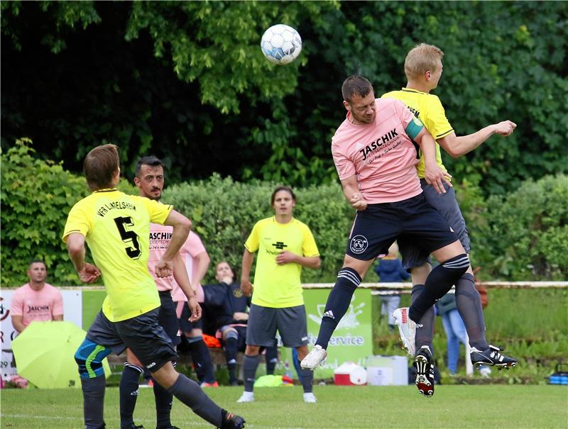 Für Aufsteiger TSV Lochtum, hier Karim Ben-Guedria, geht die Saison mit einem Heimspiel los. Zu Gast ist am Sonntag, 7. August, der SV Innerstetal. Foto: Epping