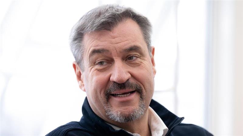 CSU will Grundrecht auf Asyl reformieren Für CSU-Chef Markus Söder steht fest: Das Asylrecht braucht eine grundlegende Reform.