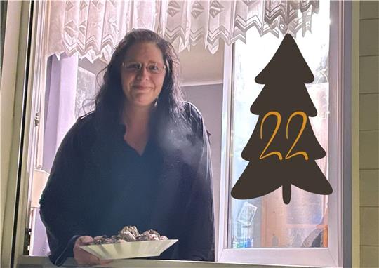 Für Ilona Köhler bedeutet die Adventszeit: Kekse backen. Foto: Rennwanz/Montage: GZ