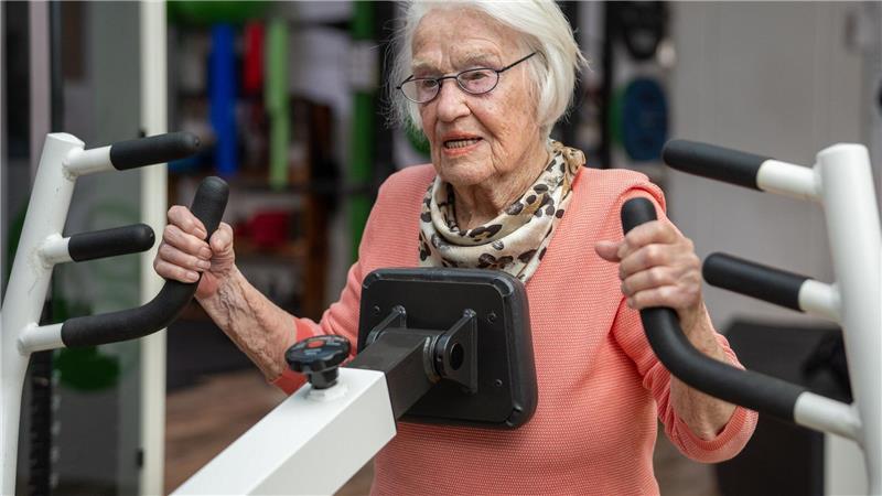 „Disziplin ist alles“ - 100-Jährige im Fitness-Studio Für Jüngere ist sie ein Vorbild (Archivbild)