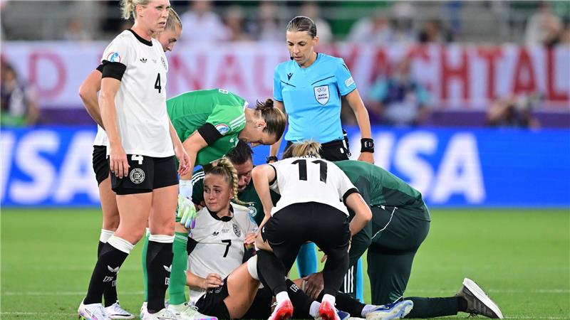 Für Kapitänin Giulia Gwinn ging es nach einer Rettungsaktion nicht weiter