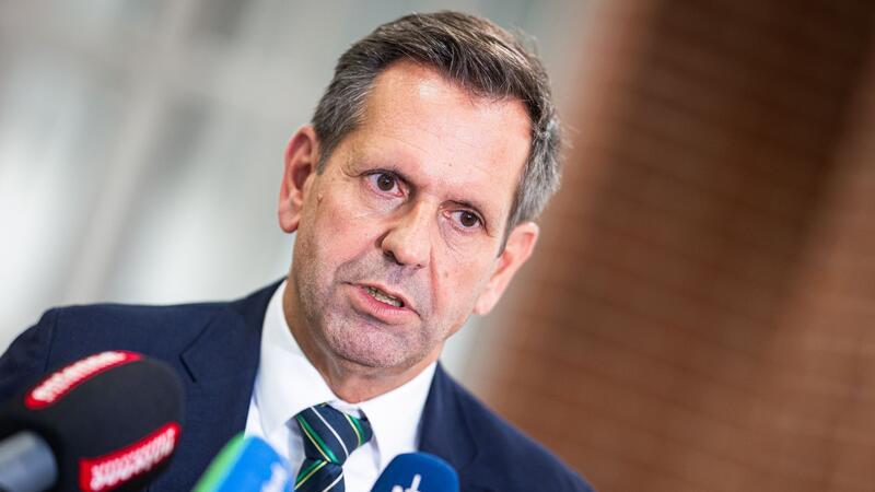 Lies: Keine VW-Standorte schließen Für Lies ist Volkswagen „das industrielle Herz Niedersachsens“.