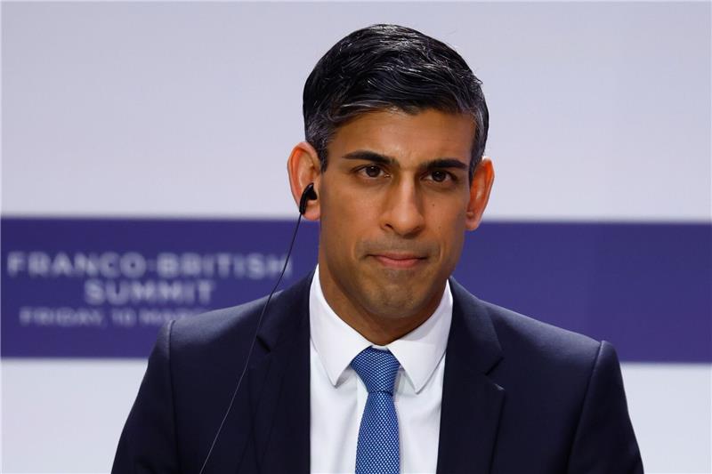 Sunak will Übeltäter mit Warnwesten bändigen Für Rishi Sunak, Premierminister von Großbritannien, stören Graffitis den Alltag.