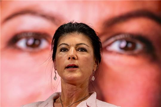 Für Sahra Wagenknecht ist das Verbrenner-Aus die größte industriepolitische Fehlentscheidung der letzten Jahrzehnte.