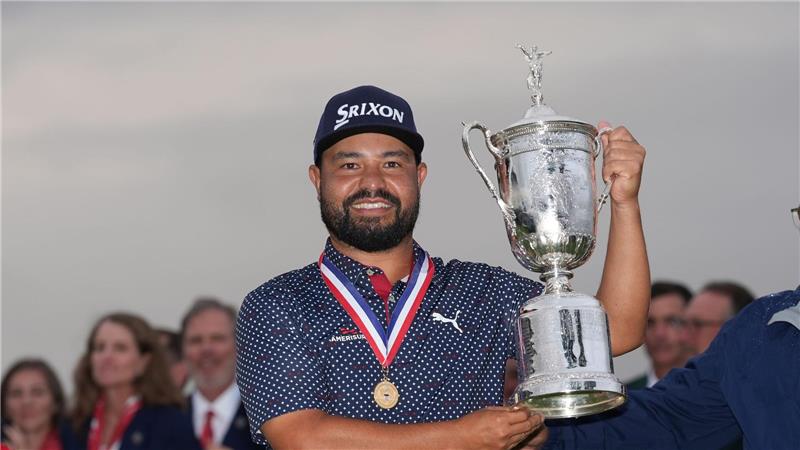 Zwei Zauber-Schläge zum Triumph: Spaun gewinnt US Open Für Spaun war es der erste Major-Sieg seiner Karriere.