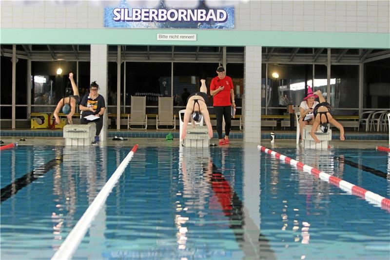 Neue Zeiten in Bad Harzburgs Silberbornbad Für Vereine gibt es einen neuen Abrechnungsmodus. Sie können künftig auch erst abends ab 20 Uhr ins Bad. Foto: Privat