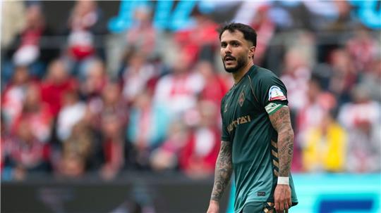 Für Werder-Spieler Bittencourt ist im Abstiegskampf noch alles offen.