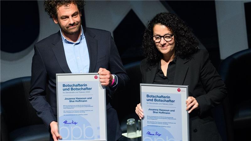 Für den Podcaster Shai Hoffmann hat sich in Deutschland eine Art „politische Fußball-Mentalität“ ausgebreitet: Man müsse sich klar dem Israel- oder dem Palästina-Lager zuordnen. (Archivbild)