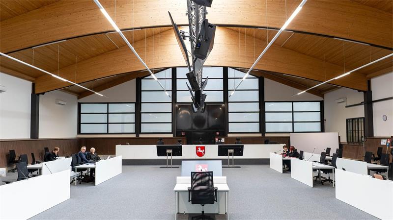 Für den Prozess ließ das Ministerium eine Reithalle umbauen. (Archivfoto)