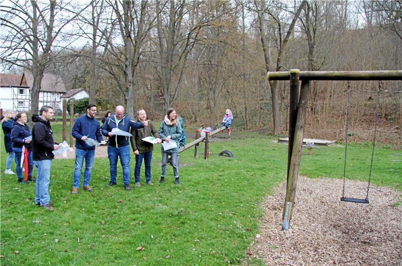 Spielplätze in Beuchte und Isingerode sollen schöner werden Für den idyllisch gelegenen Spielplatz am Wald in Isingerode gibt es schon Gestaltungspläne.