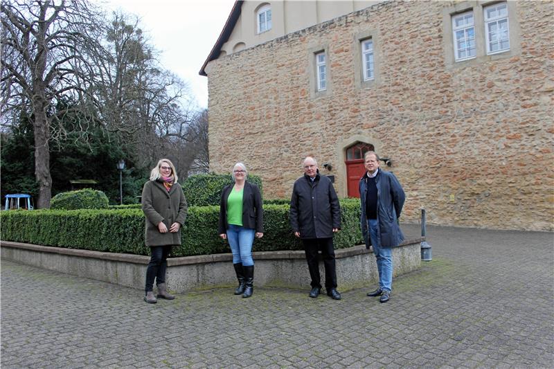 Für ein Resümee treffen sich Marie Ellinghaus, Stefanie Schneider, Hans-Jürgen Fleger und Thomas Kregel (v.l.) beim Kinderschutzbund. Foto: Fricke