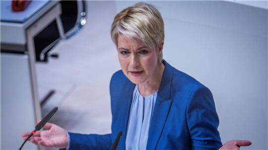 Für ein Treffen der norddeutschen Ministerpräsidenten mit Bundeswirtschaftsministerin Katherina Reiche (CDU) hat MV-Regierungschefin Manuela Schwesig (SPD) mehrere Anliegen im Gepäck. (Archivbild)