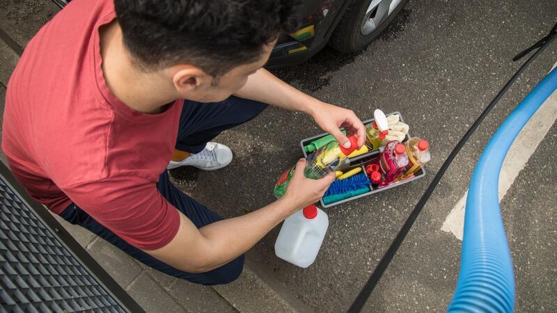 Politur bis Zahnstocher: Diese Tools optimieren die Autopflege Für eine ordentliche Autopflege braucht es qualitativ hochwertige Produkte.