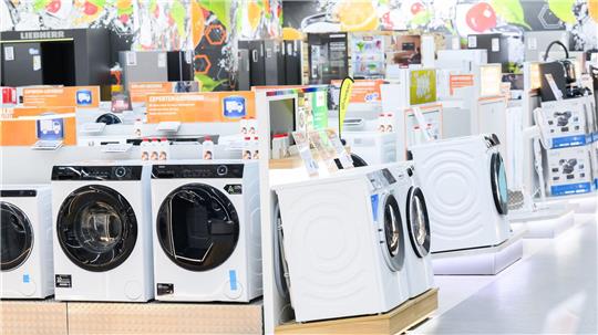 Für jedes neue Waschmaschinenmodell sollen Ersatzteile künftig mindestens in den ersten zehn Jahren zur Verfügung stehen. (Symbolbild)